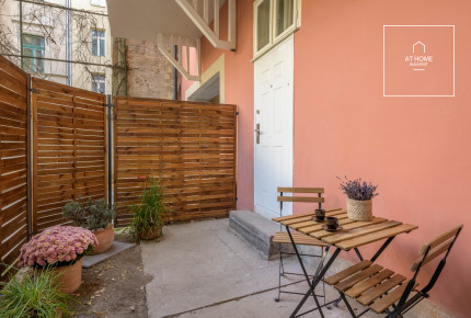 Newly built apartment with garden for rent in Budapest 6th district,  Külső-Terézváros