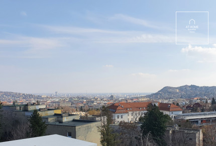 Panorámás penthouse lakás eladó Budapest XII. kerület, Kissvábhegy