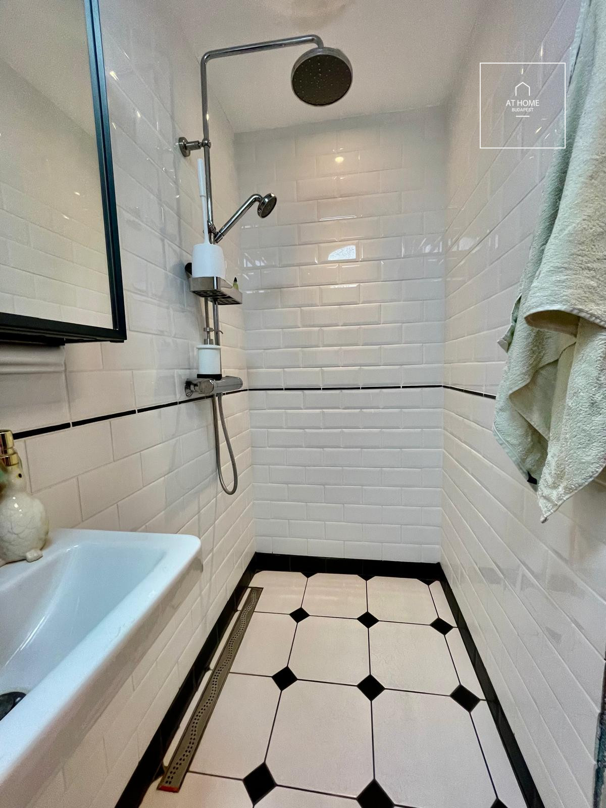 Elegant semi-detached house for rent Budapest XII. district