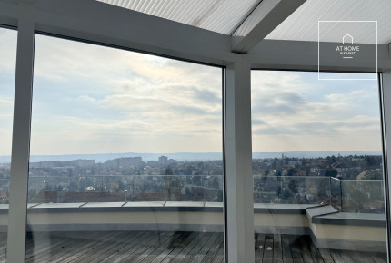 Premium 3-bedroom panoramic apartment with 115 sqm terrace for rent in Budapest, District XI, Sasad