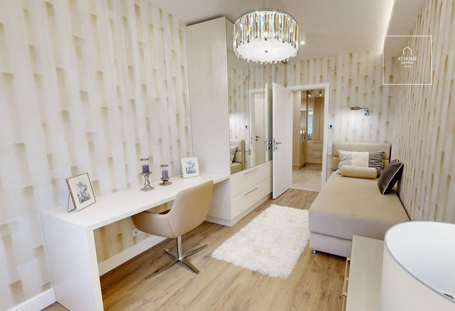 Newly built luxury apartment in a residential park in district 12 of Budapest