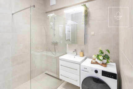 Brand-New 54 sqm Premium Apartment on the 12th Floor in District XI, Nádorkert