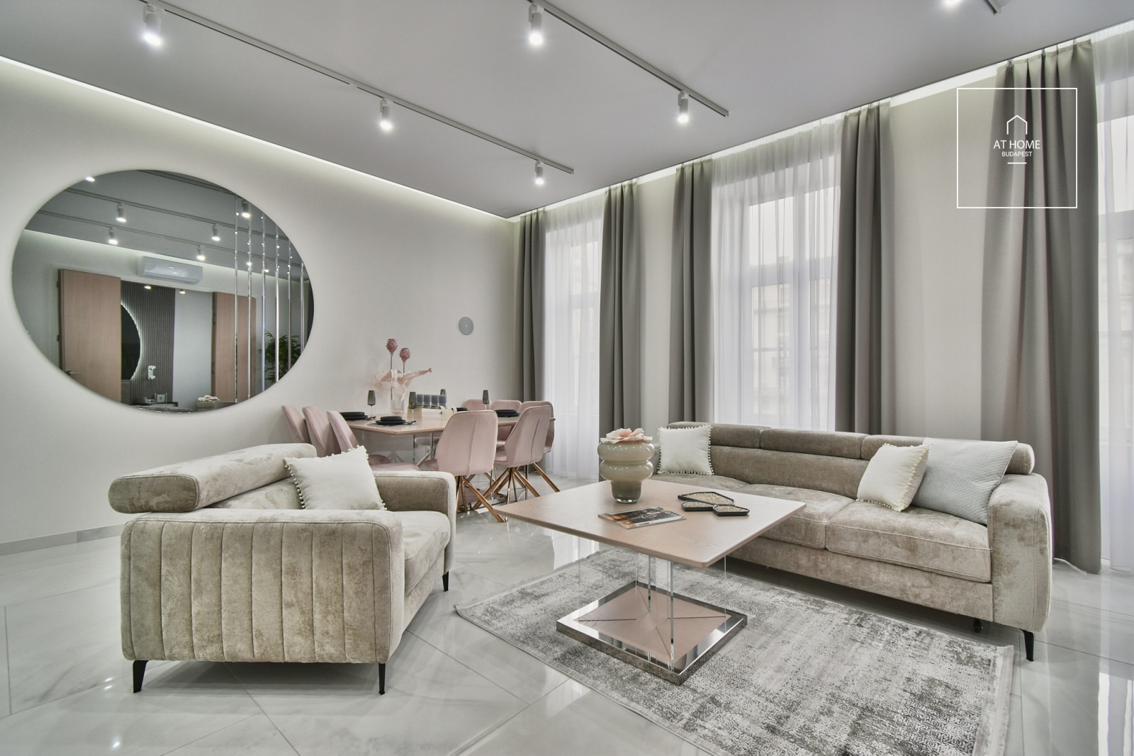 Exclusive classical luxury apartment for sale in Budapest, 5th district, Downtown
