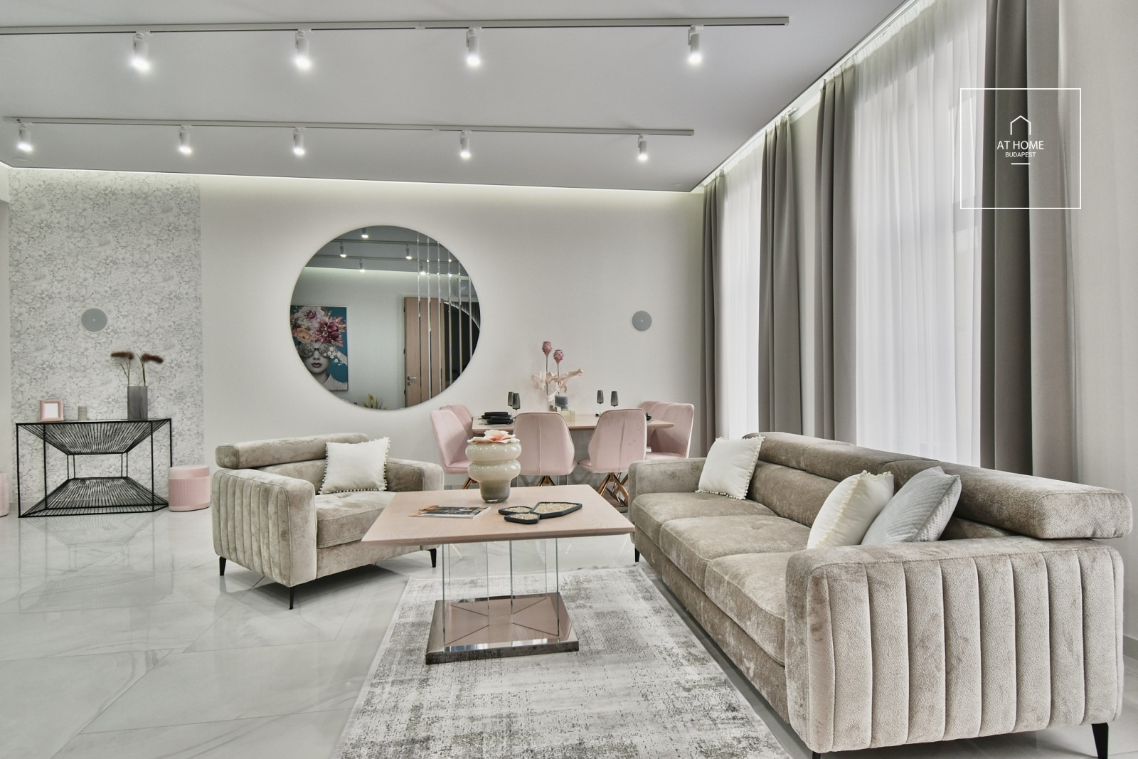 Exclusive classical luxury apartment for sale in Budapest, 5th district, Downtown