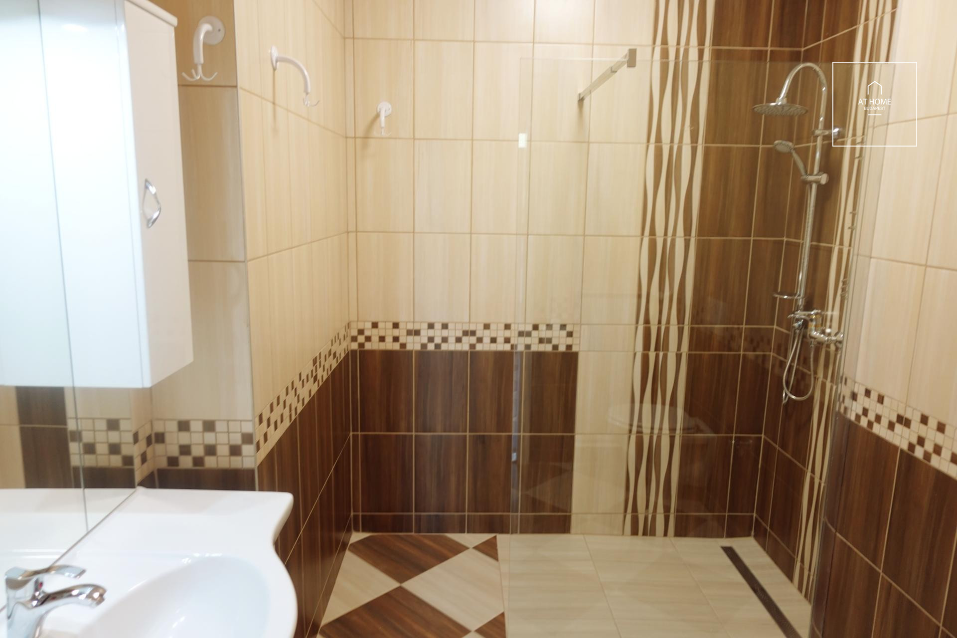 Napfényes sorház kiadó Budapest II. kerület, Pálvölgy