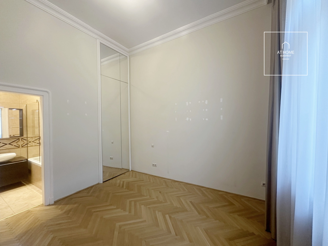 Három hálószobás lakás kiadó Budapest V. kerület, Lipótváros