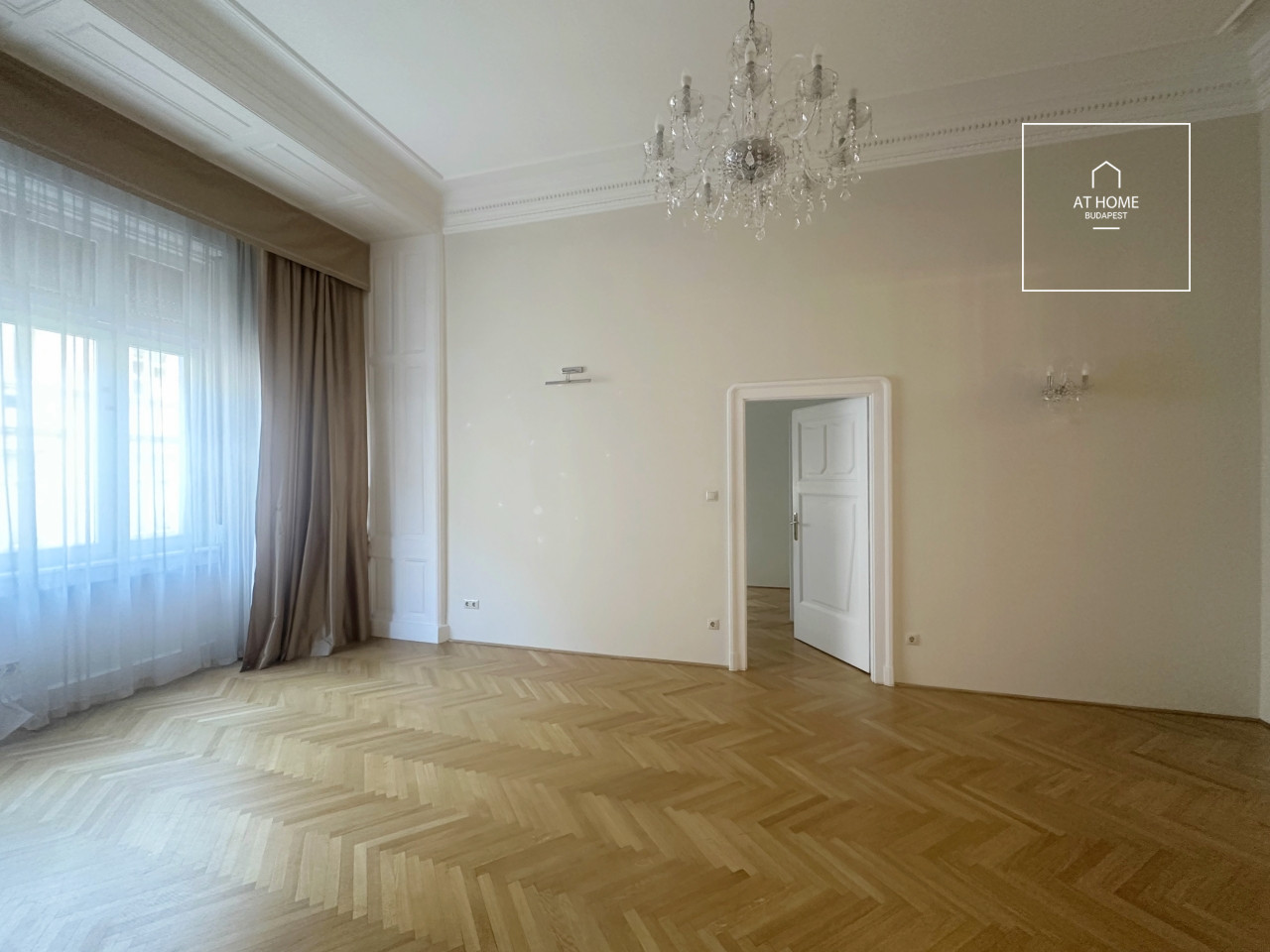 Három hálószobás lakás kiadó Budapest V. kerület, Lipótváros