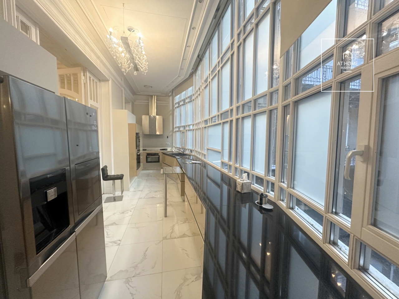 Three-bedroom apartment for rent in Budapest, District V, Lipótváros