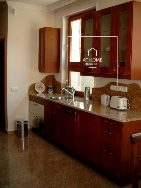 Wonderful apartment for rent Budapest II. district, Szépjuhászné