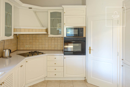 Two-storey apartment with garden connection for rent Budapest II. Szemlőhegy district