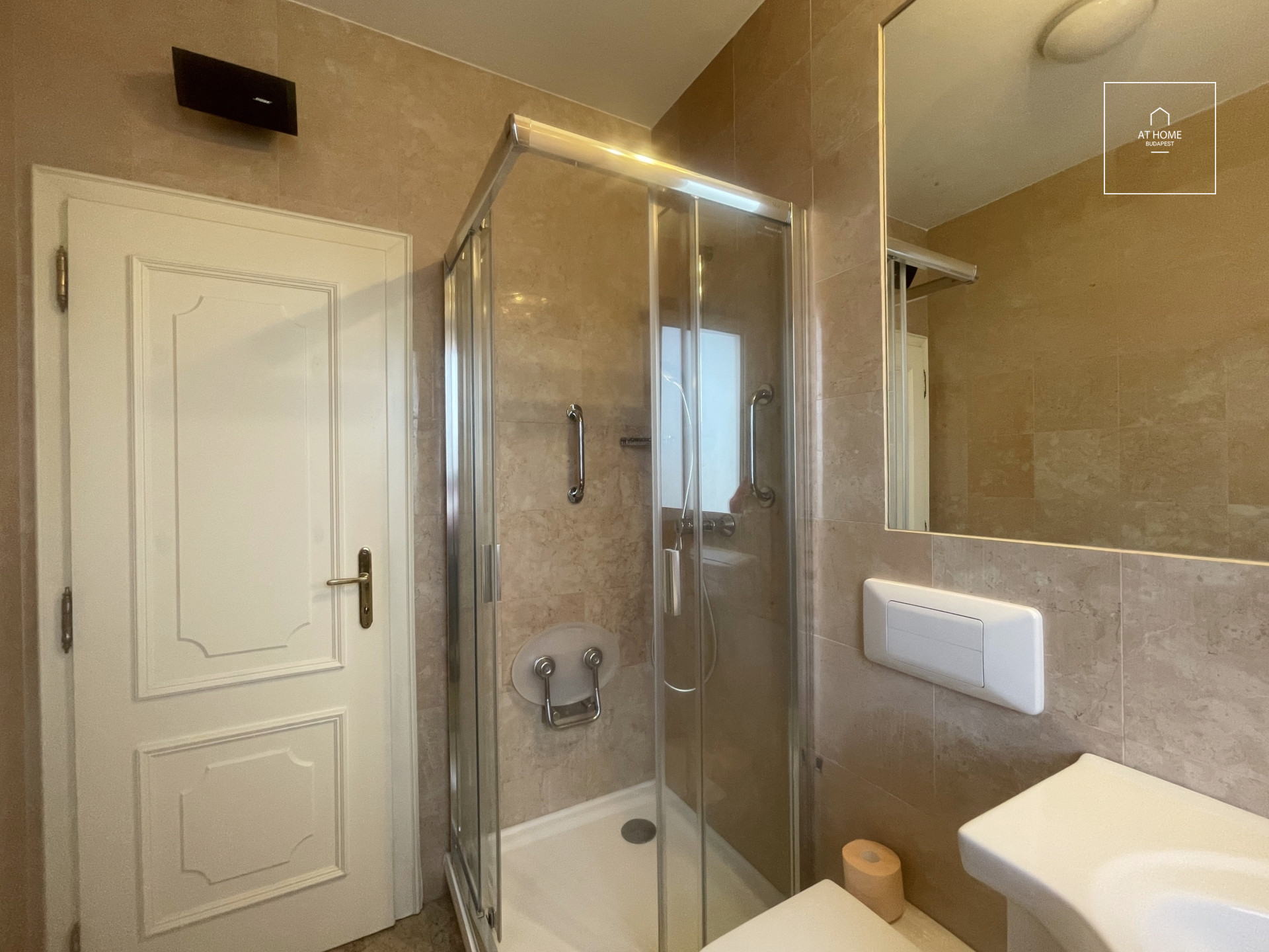 Zöldövezeti 120nm-es 4 szobás lakás XII. kerület, Kútvölgy