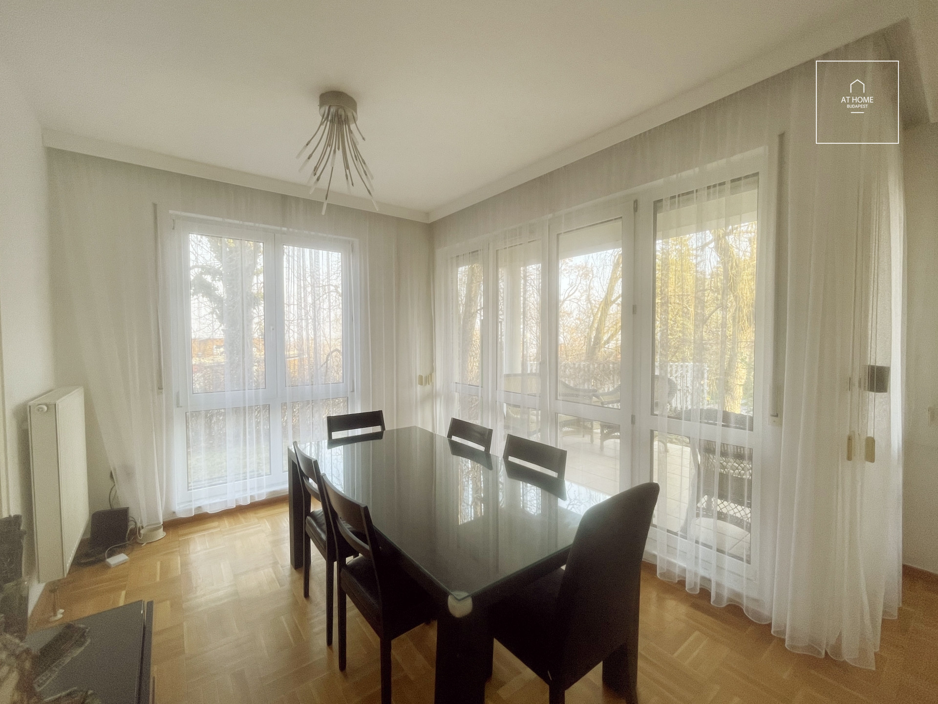 120 sqm, 4-room apartment in a green area, District XII, Kútvölgy
