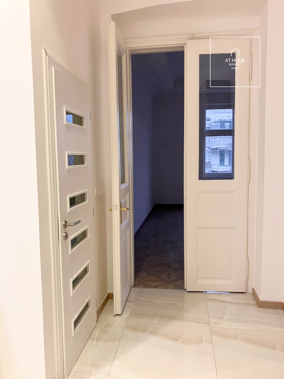 Renovated two-bedroom apartment in District I, Castle District