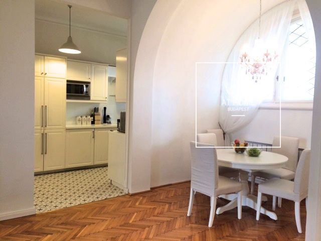 Charming apartment for rent Budapest VI. district, Terézváros