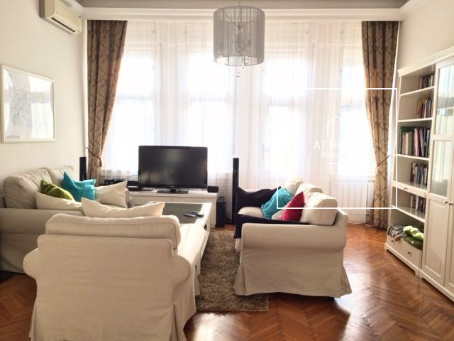 Charming apartment for rent Budapest VI. district, Terézváros