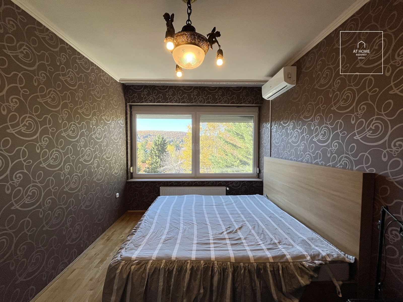 Renovated Family Home with Panoramic Views for Sale in Buda, District II/A – Walking Distance to the French School