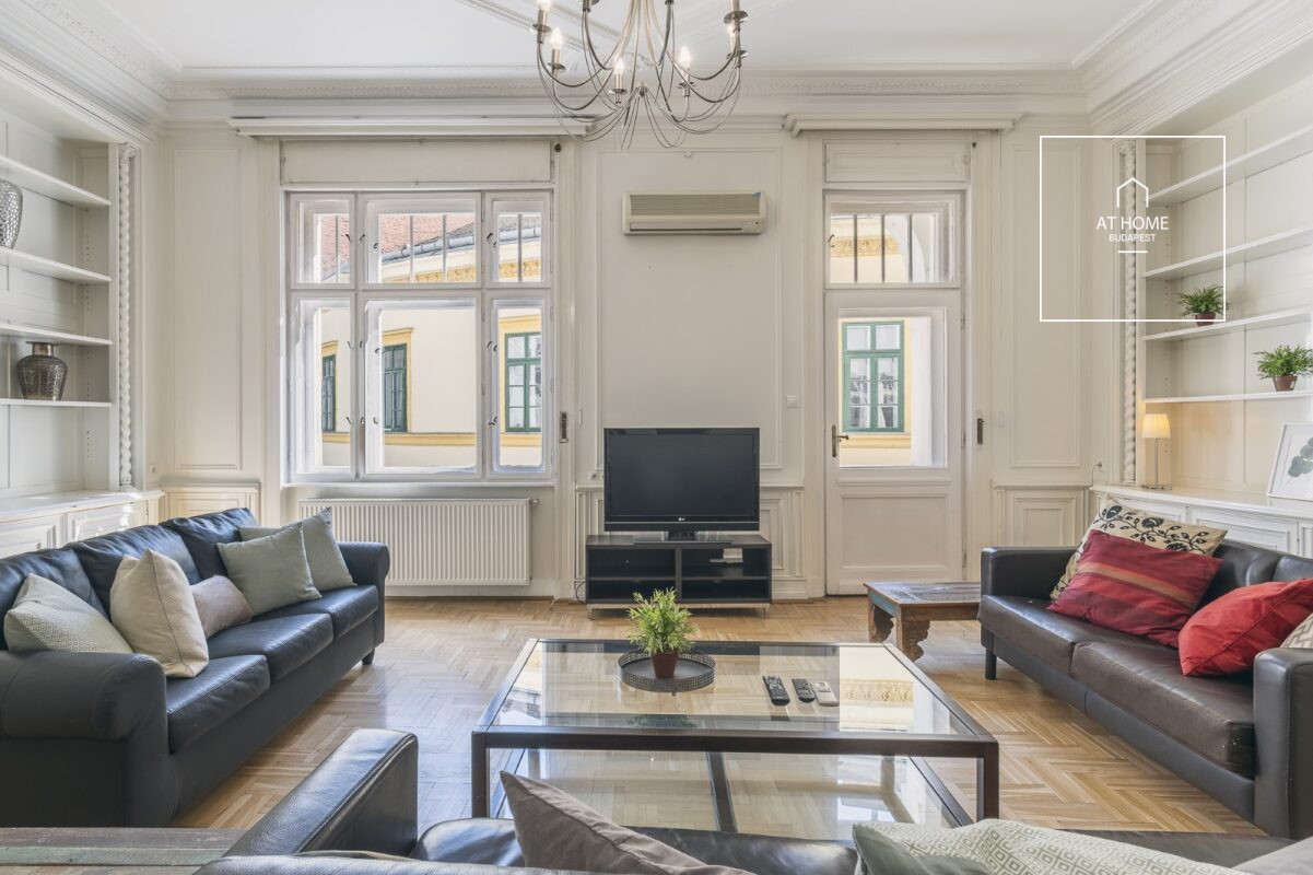 Stunning apartment for rent Budapest V. district, Belváros
