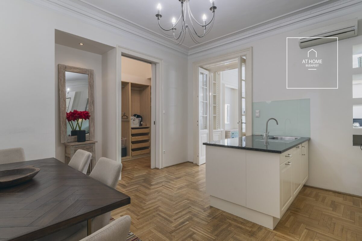 Stunning apartment for rent Budapest V. district, Belváros