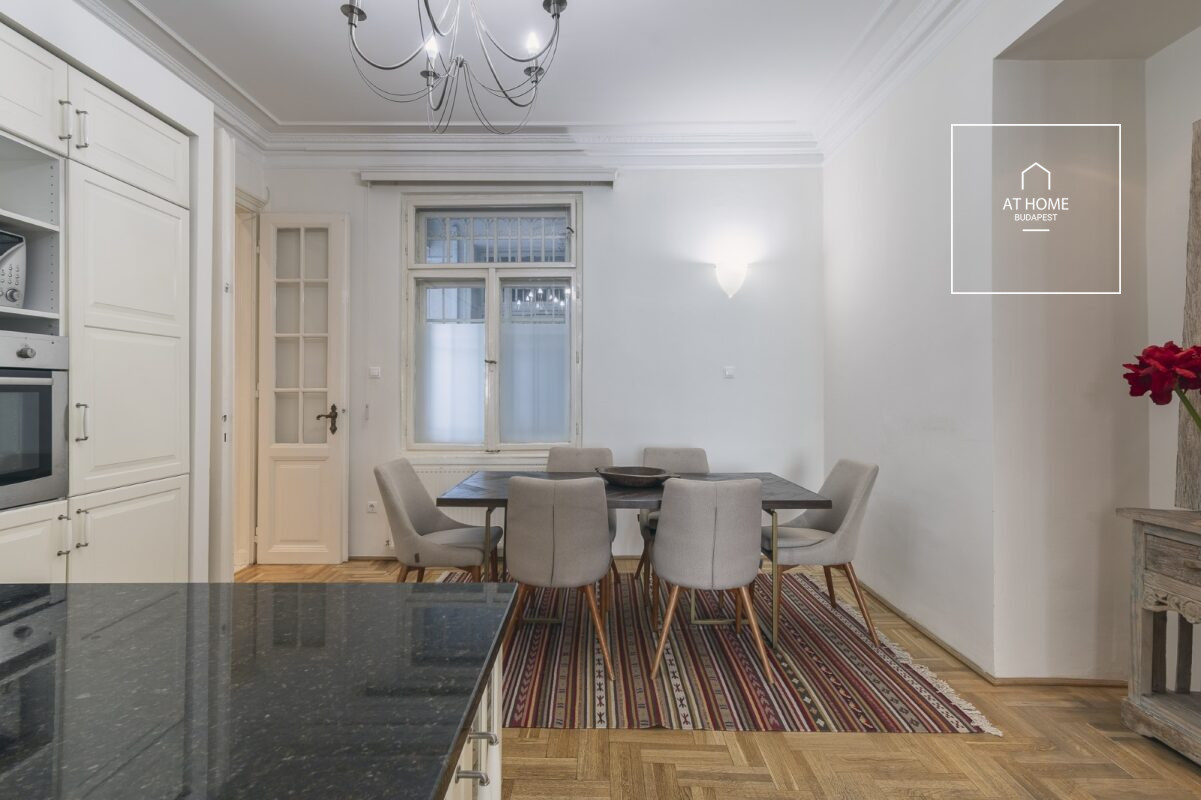 Stunning apartment for rent Budapest V. district, Belváros