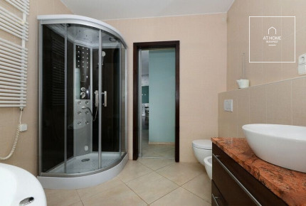 3-bedroom apartment with garden connection Budapest District 12, Mártonhegy
