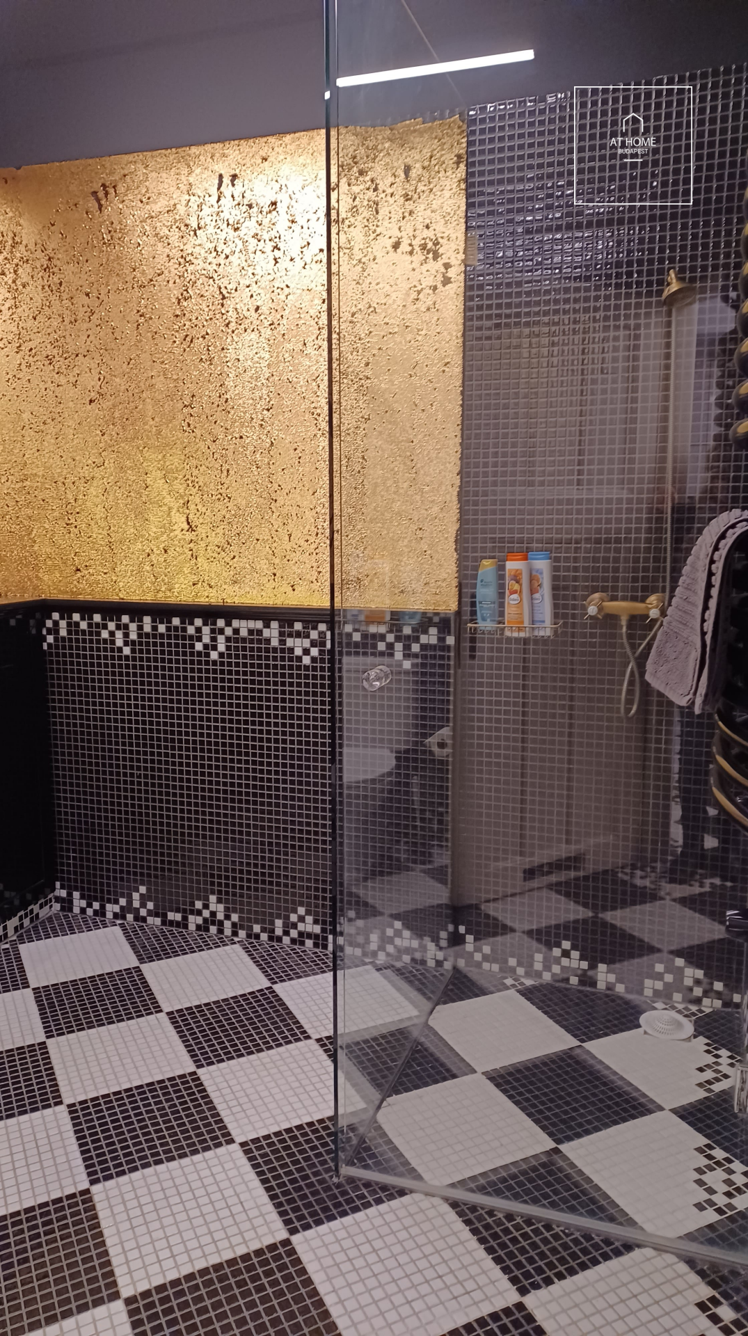 Two-bedroom premium apartment with panorama District 5, Budapest