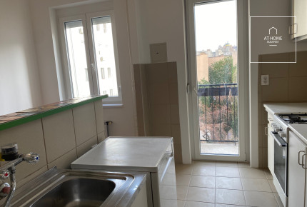 Two-bedroom apartment for rent in District 7, Budapest