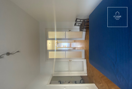 Two-bedroom apartment for rent in District 7, Budapest