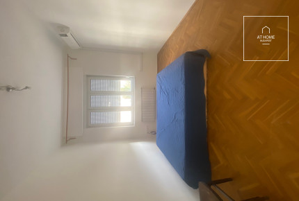 Two-bedroom apartment for rent in District 7, Budapest