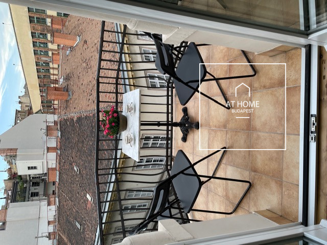 Elegant apartment for rent, Budapest District V, Downtown