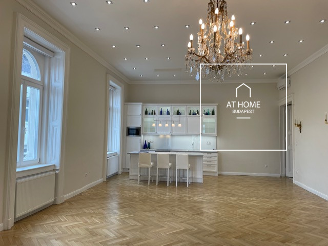 Elegant apartment for rent, Budapest District V, Downtown