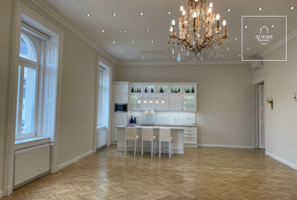 Elegant apartment for rent, Budapest District V, Downtown