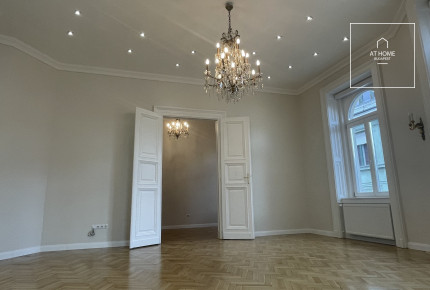 Elegant apartment for rent, Budapest District V, Downtown