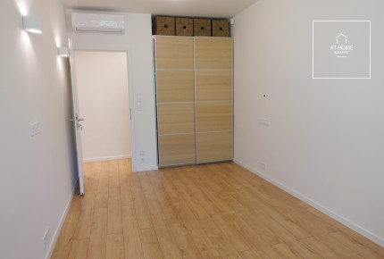 4-bedroom beautiful apartment for rent in Budapest