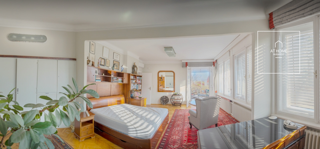 Panoramic 220 sqm Villa Apartment in District II, Rózsadomb