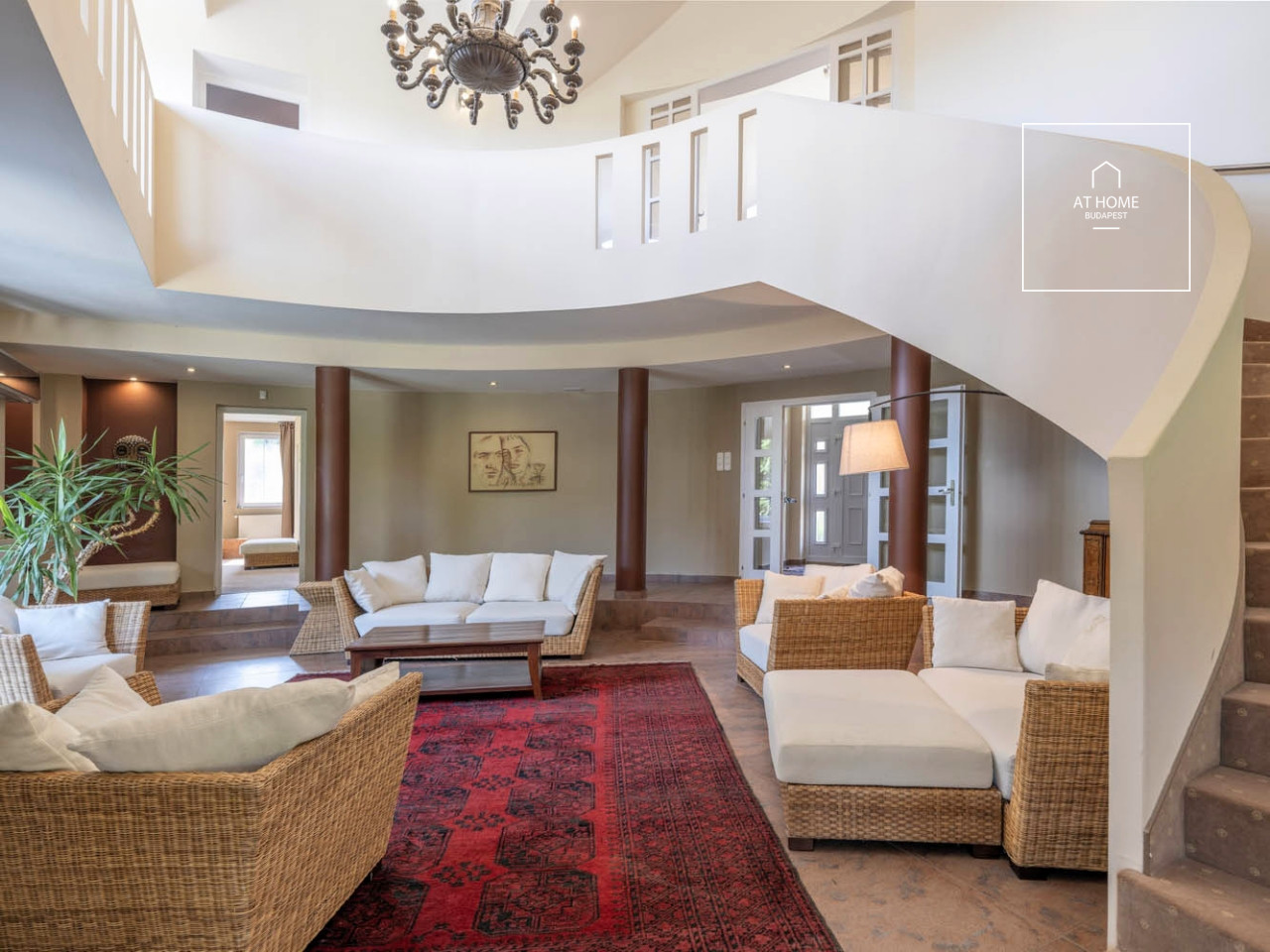 Elegáns Önálló családi ház Budajenőn