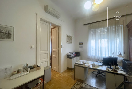 Apartment for sale in a quiet street of 2nd district, Budapest