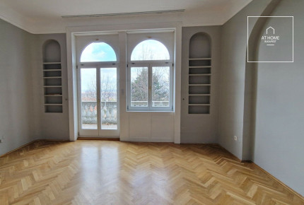 Elegant detached house for rent Budapest XII. district, Mártonhegy