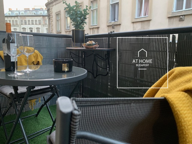 Beautiful apartment for rent Budapest 6th district Erzsébetváros