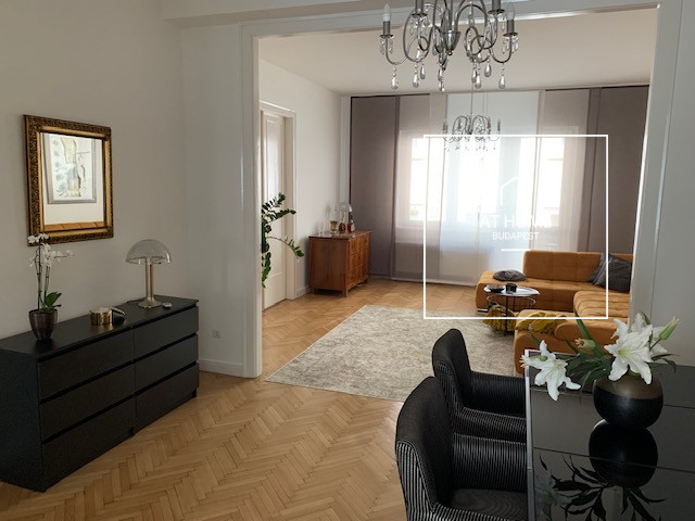 Beautiful apartment for rent Budapest 6th district Erzsébetváros
