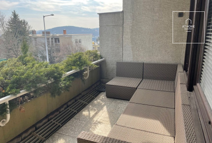 In the 2nd district of Budapest, in Rézmál, 85 sqm apartment with a terrace for rent with a panoramic view of the city.