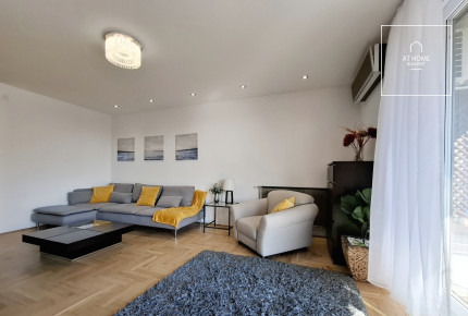 In the 2nd district of Budapest, in Rézmál, 85 sqm apartment with a terrace for rent with a panoramic view of the city.