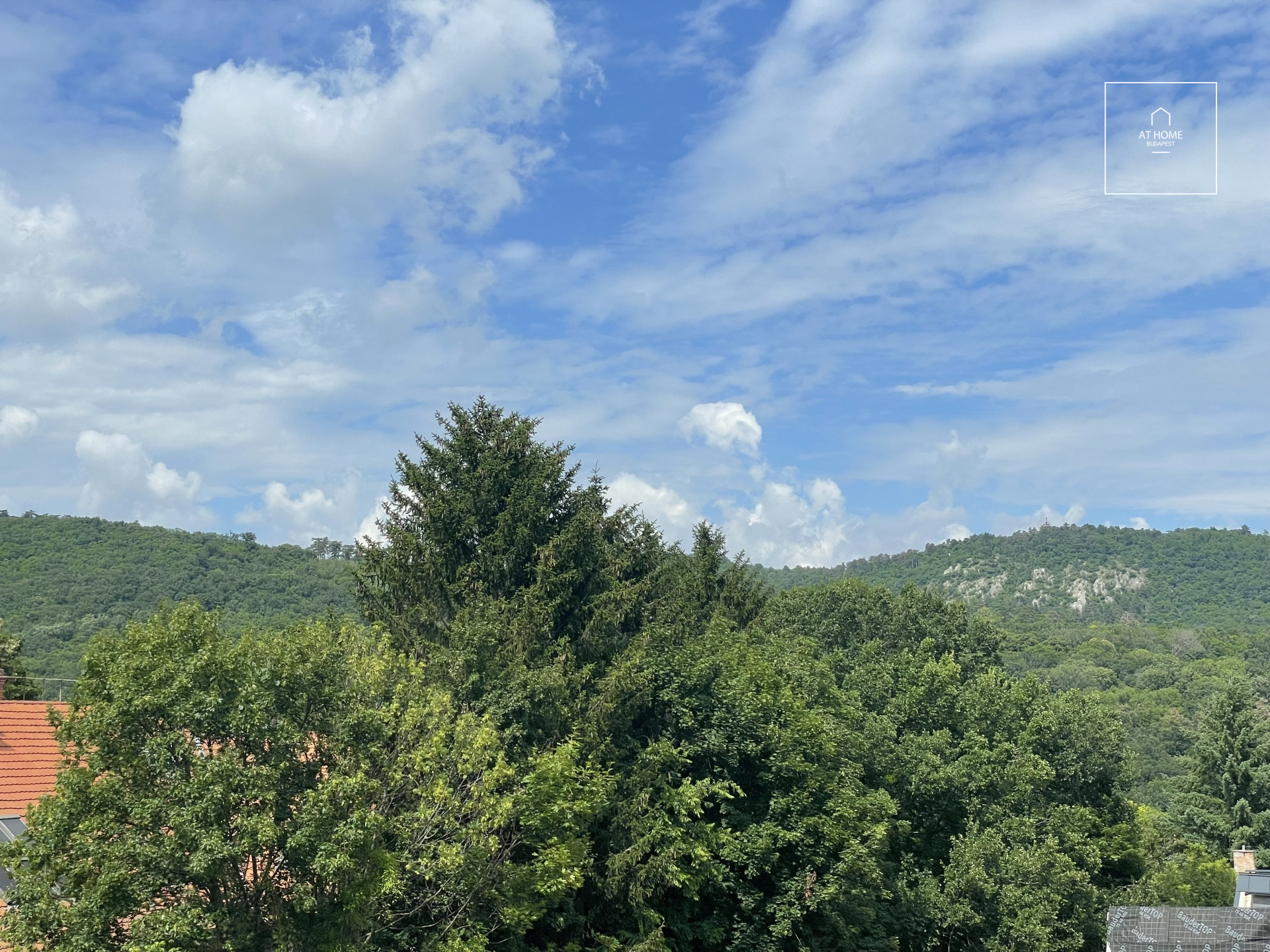 Newly-built luxury penthouse for sale in 2nd district, Budapest