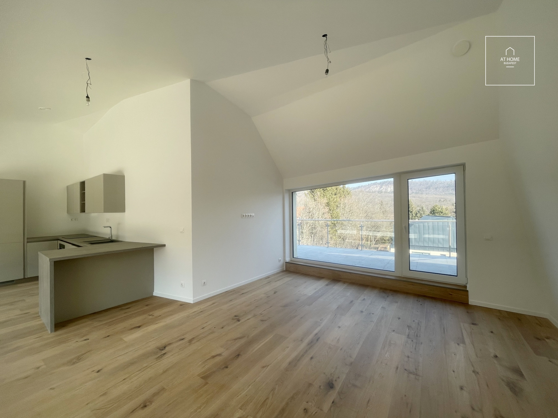 Newly built penthouse apartment in District II, Lipótmező