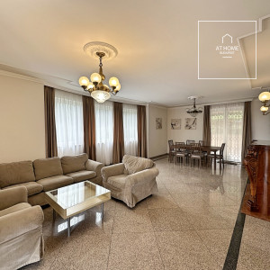 Exclusive Apartment with Garden and 2 Parking Spaces in District II
