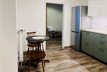 Modern, renovated apartment for sale, 8th District, Józsefváros