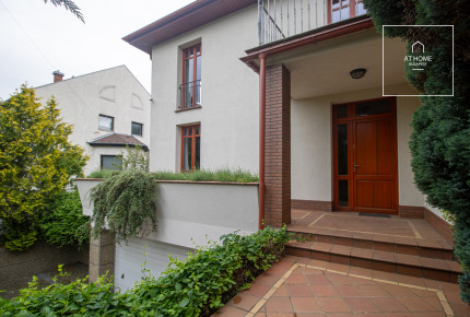 Charming detached house for rent  II/A. district, Széphalom