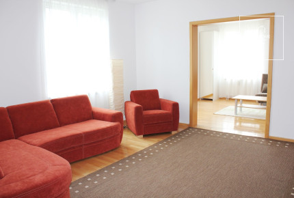 Renovated 4-bedroom sunny apartment in the 12th district, Németvölgy