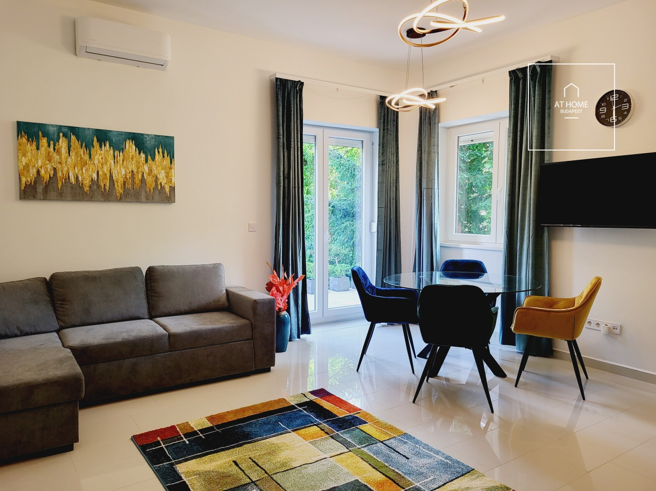 Renovated 3-bedroom luxury apartment in a green environment, District XII, Orbánhegy