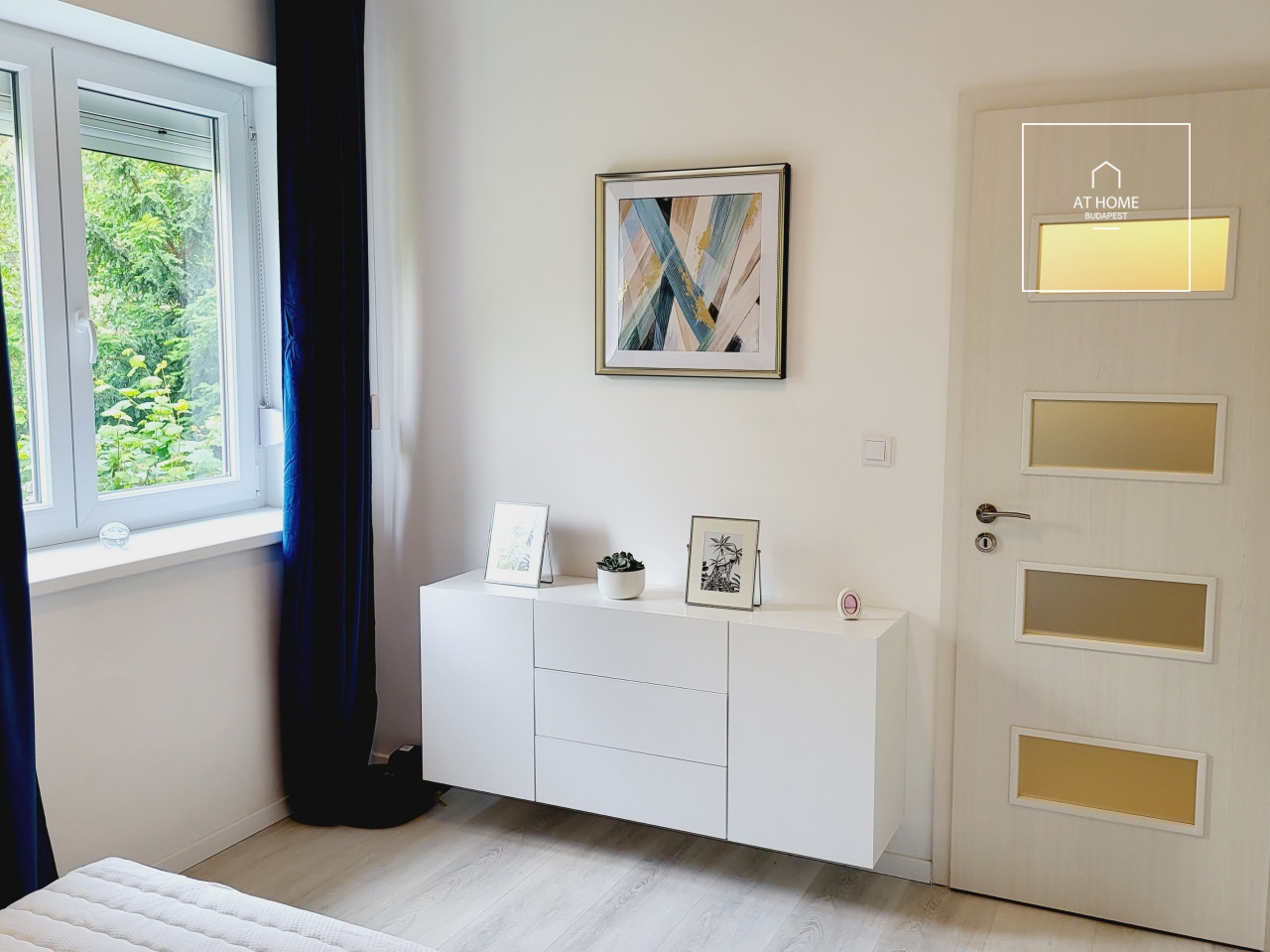 Renovated 3-bedroom luxury apartment in a green environment, District XII, Orbánhegy