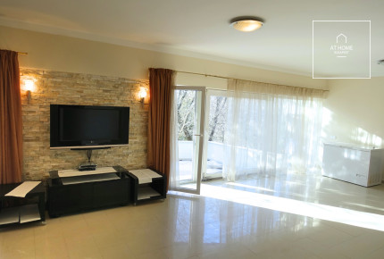 Wonderful semi-detached house for rent Budapest II. district, Csatárka